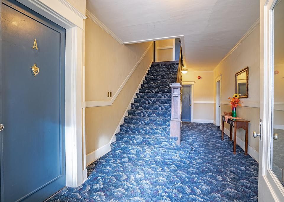 Sherbrook Apartments