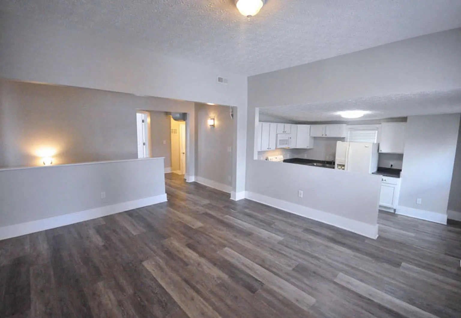 4 bed, 2.0 bath, $2,675 — Photo 3