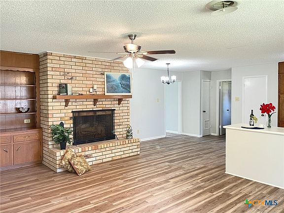 5th image of 2000 Dell Dr
