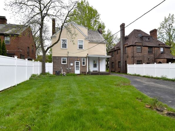 18413 Scottsdale Blvd, Shaker Heights, OH 44122