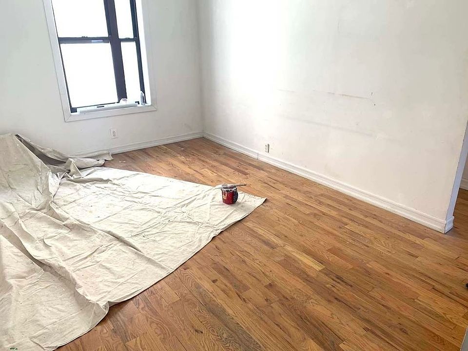1st image of 29 E 17th St APT 316