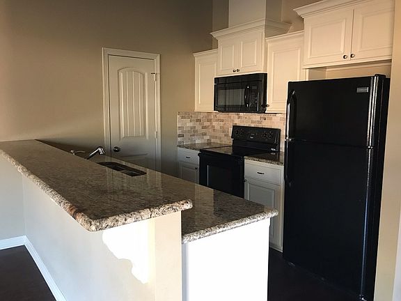 3rd image of 2654-2656 Lori Ln
