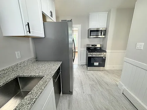 18 Sumner St #2 Photo 1