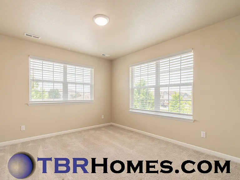 9521 Market Dr — Photo 14