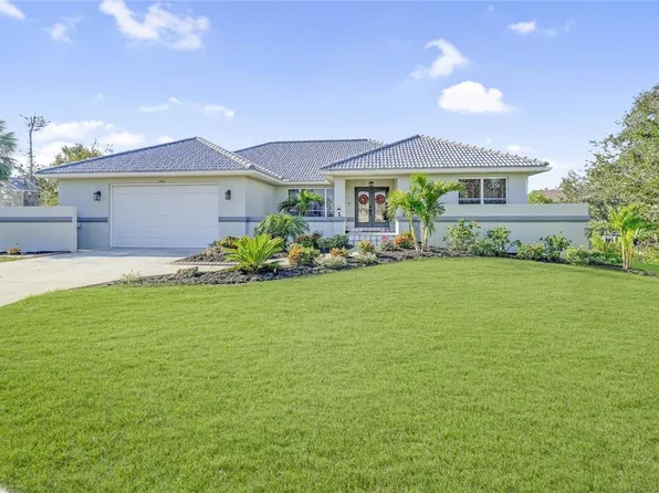 4654 Arlington Dr, Placida, FL 33946