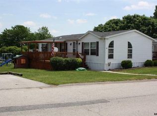 50 Sherill Dr, New Oxford, PA 17350