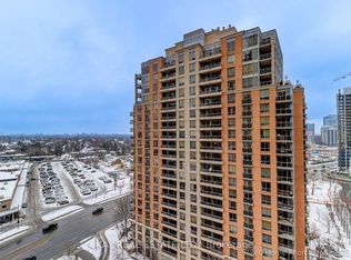 5233 Dundas St W #1526, Toronto, ON M9B 6M1