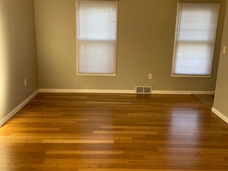 907 Allenview Dr — Photo 8
