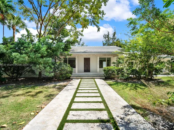 520 Bay Point Rd, Miami, FL 33137