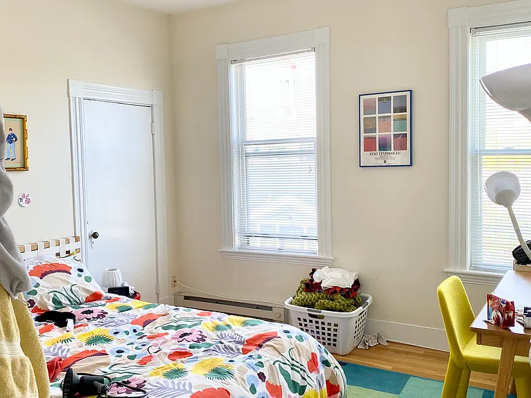 702 Green St #1 — Photo 8