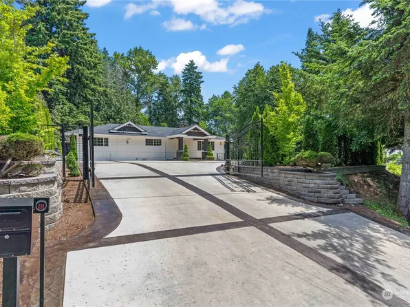 17448 129th Avenue SE, Renton, WA 98058