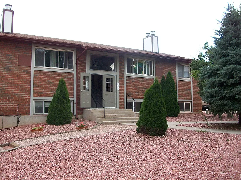 Building Photo 5