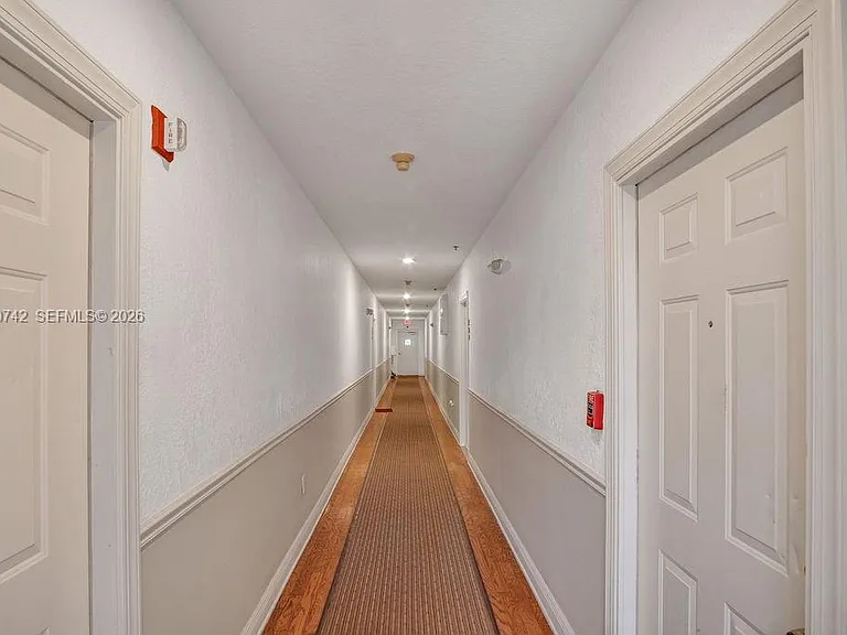 747 Michigan Ave #201 — Photo 22