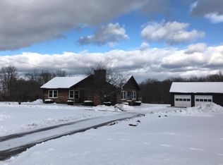 284 W Stahl Rd, Sheffield, MA 01257