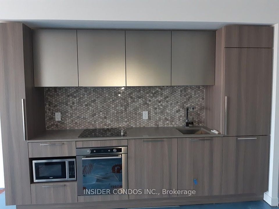 1st image of 85 Wood St #4008