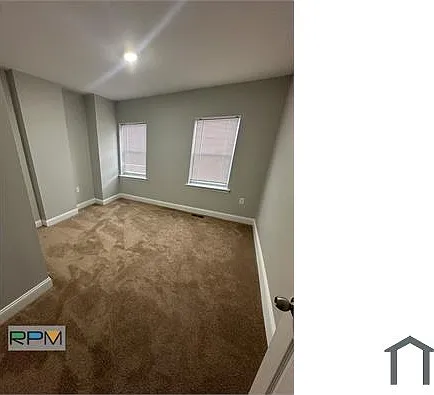 1228 N Spring St — Photo 7