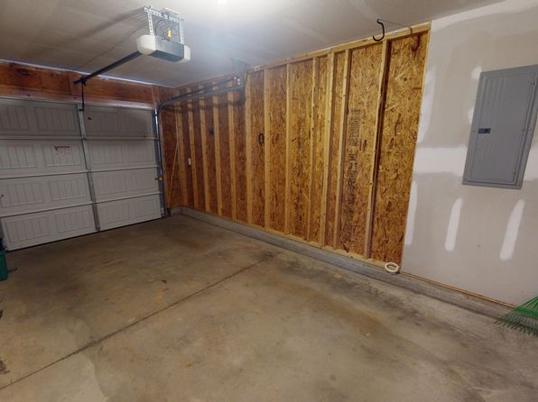 928 Bitting Hall Cir, Rural Hall, NC 27045