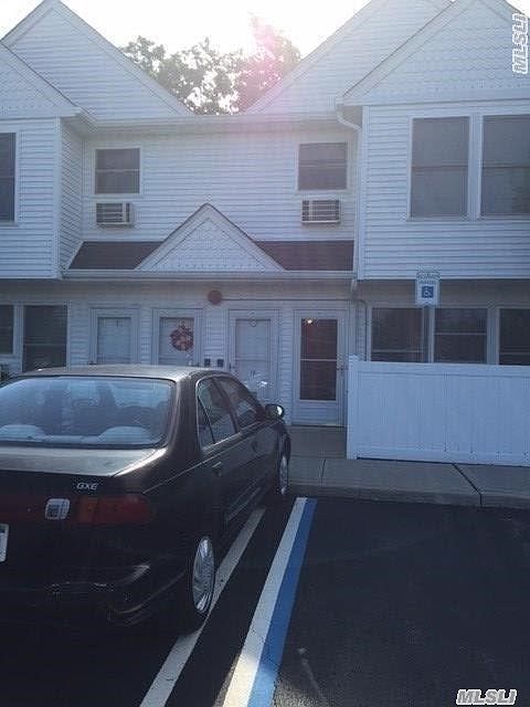 1st image of 250 Gardiners Ave Unit 13