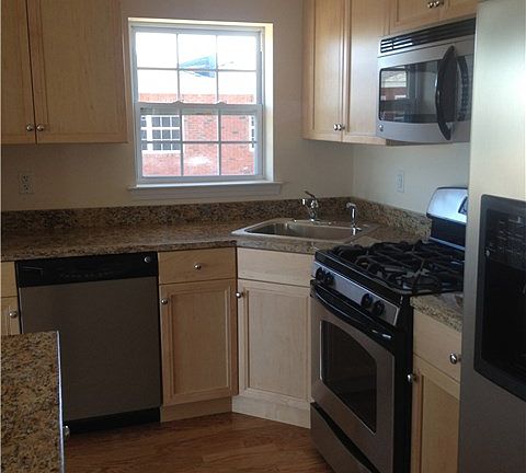 5th image of 12222 Powells Cove Blvd #116