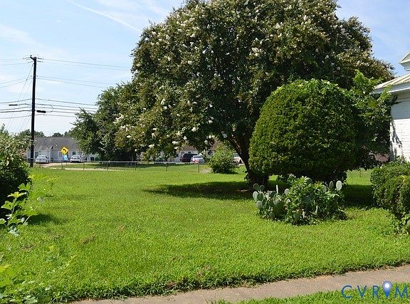 4th image of 1718 Wakefield Ave