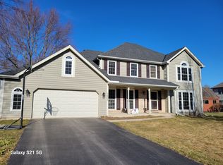 1407 Shaw Ave, Naperville, IL