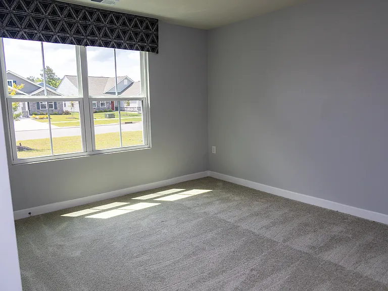 3093 Edgehill Dr — Photo 50