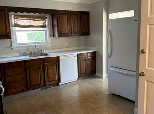22 Roundy St #2, Beverly, MA 01915