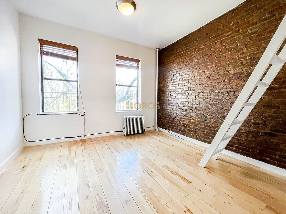 533 E 5th St #9