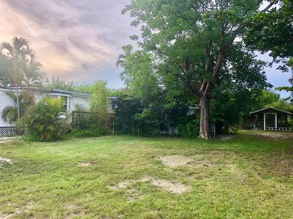 31017 Avenue I, Big Pine Key, FL 33043