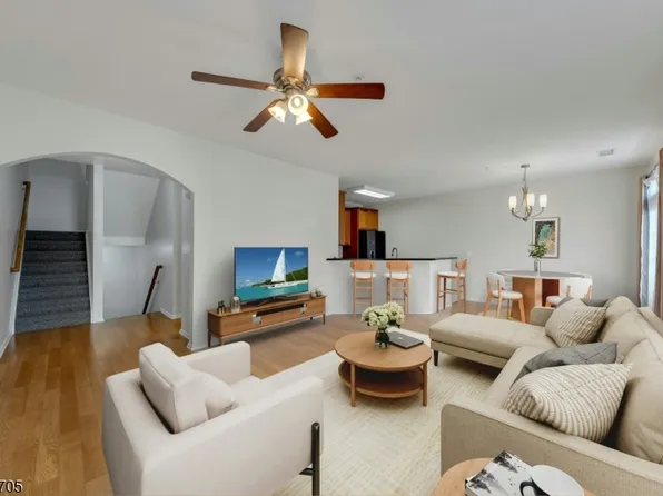 805 Deluca Rd BLDG 8 #805, Belleville Twp., NJ 07109