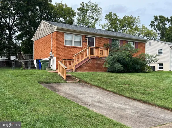 9416 Chatham St, Manassas, VA 20110