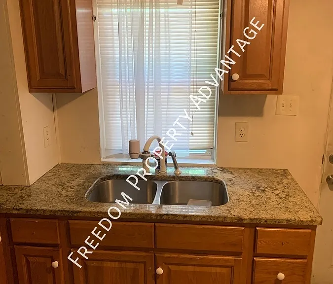 291 Greenlee Rd #1 — Photo 1