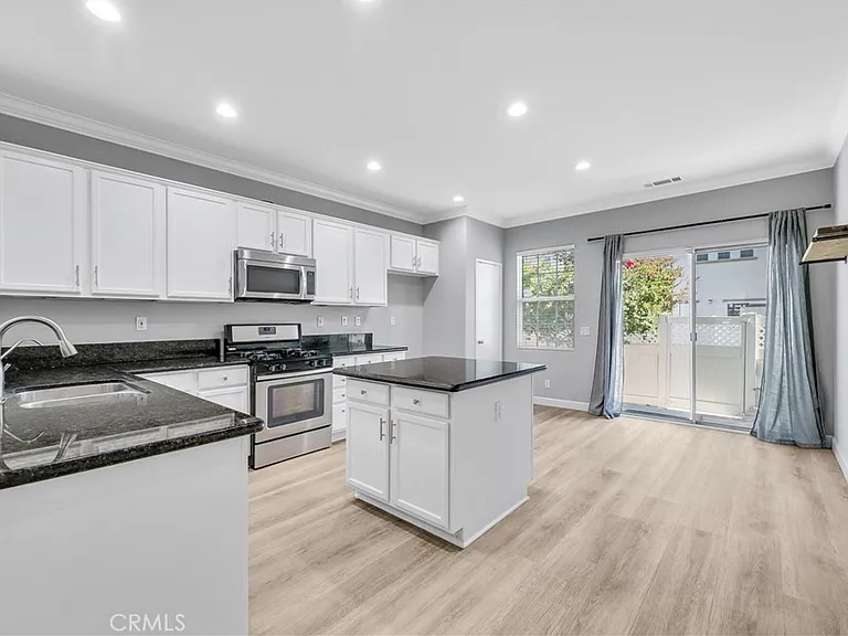 1258 Begovich St — Photo 23