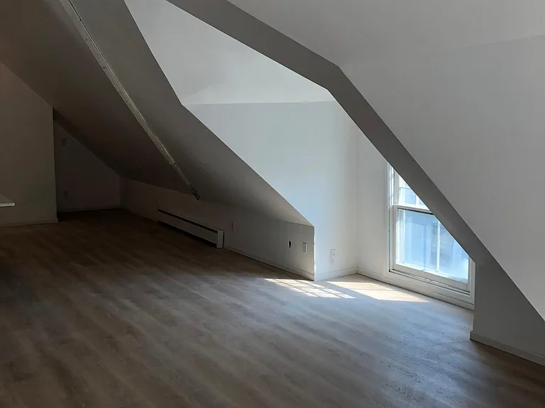 3145 Elliot Ave — Photo 5