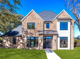 3967 Clover Ln, Dallas, TX 75220