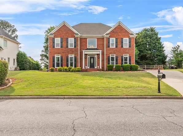 3720 Bridle Ridge Dr, Suwanee, GA 30024