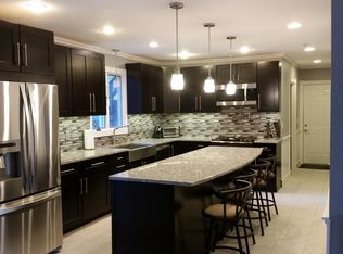 176 Surf Dr, Mashpee, MA 02649