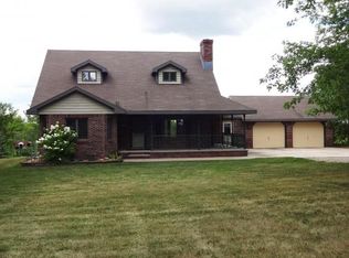 N2937 Hilltop Dr, Appleton, WI 54913