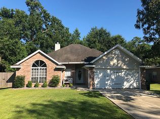 6830 Aupuni Pl, Diamondhead, MS 39525