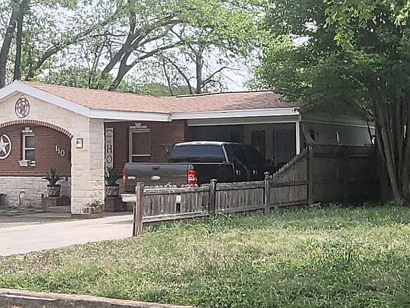 2nd image of 110 Kipling Ave