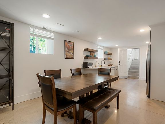 4th image of 1544 N Lowell Blvd
