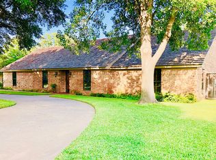 1516 Oak Forest Dr, Graham, TX 76450