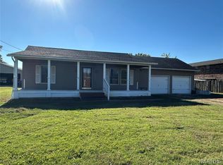 109 W Outer Rd, Scott City, MO 63780