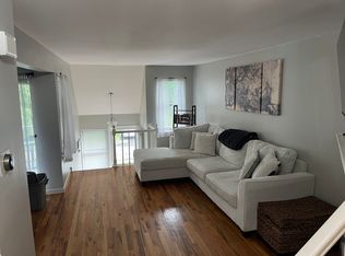 109 Peddlars Dr, Branford, CT 06405