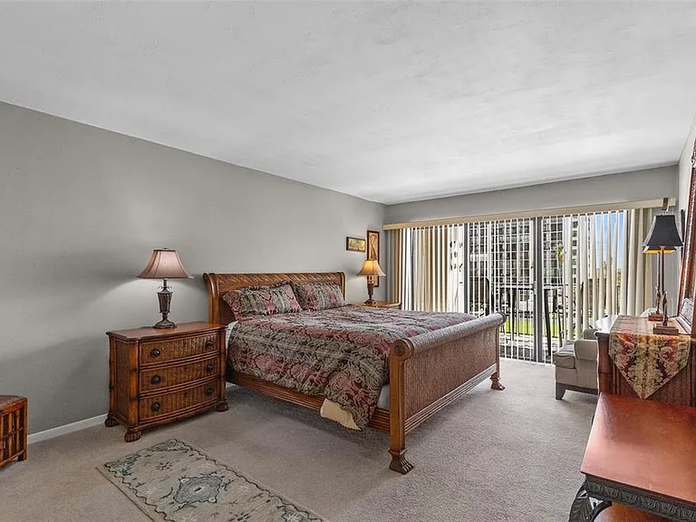 1480 Gulf Blvd #409 — Photo 30