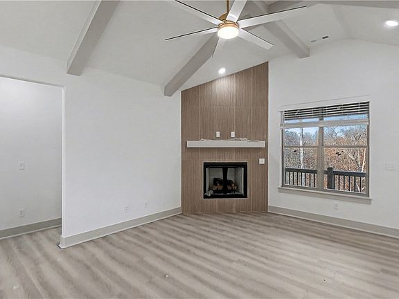 4th image of 11 Staines Ln