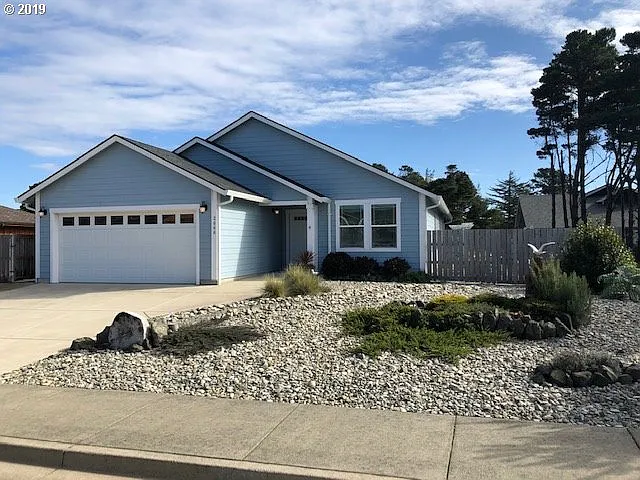 2646 Cascara Ave photo 1