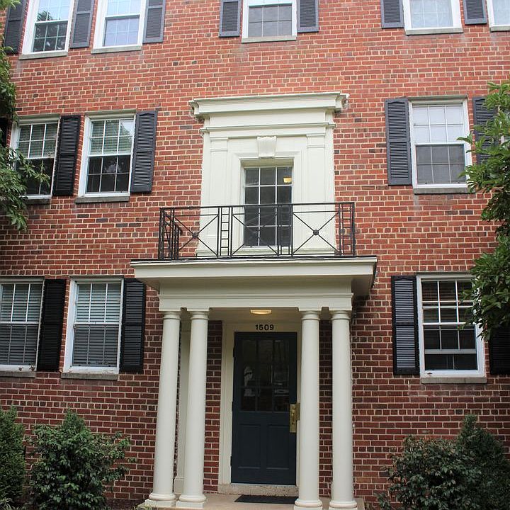 1st image of 1509 Belle View Blvd Suite B2