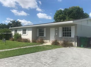 17940 NW 85th Ave, Hialeah, FL 33015
