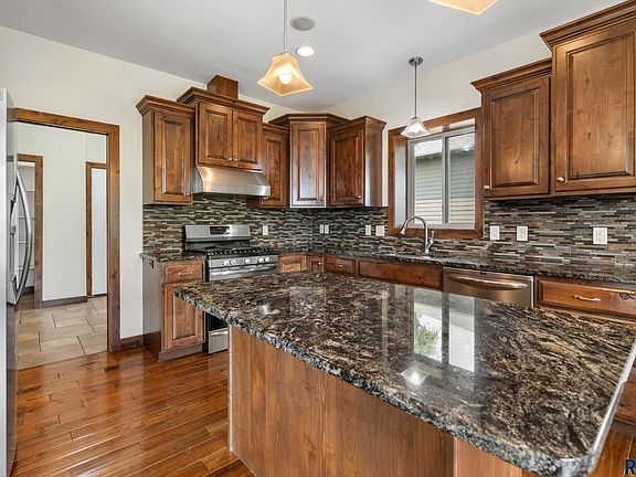 5th image of 8204 S Spice Hill Cir